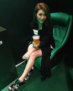 Shiga Lin feet photo 1