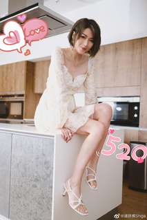 Shiga Lin feet photo 11