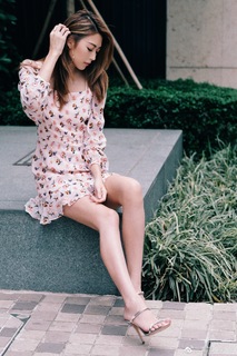 Shiga Lin feet photo 10