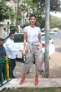 Shilpa Shetty Kundra feet photo thumbnail
