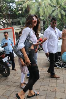 Shilpa Shetty Kundra feet photo thumbnail