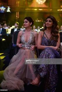 Shilpa Shetty Kundra feet photo thumbnail