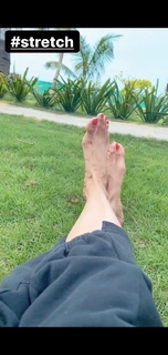 Shilpa Shetty Kundra feet photo thumbnail