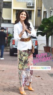 Shilpa Shetty Kundra feet photo thumbnail