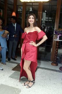 Shilpa Shetty Kundra feet photo thumbnail