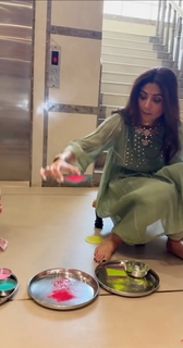 Shilpa Shetty Kundra feet photo thumbnail