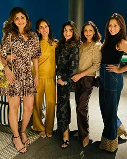 Shilpa Shetty Kundra feet photo thumbnail