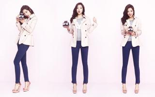 Shin-Hye Park feet photo thumbnail