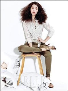 Shin-Hye Park feet photo thumbnail