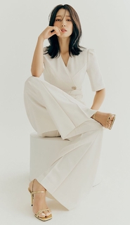 Shin-Hye Park feet photo thumbnail