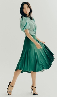 Shin-Hye Park feet photo thumbnail