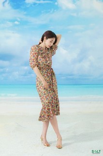 Shin-Hye Park feet photo thumbnail