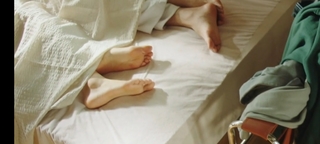 Shin-Hye Park feet photo thumbnail