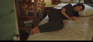 Shin-Hye Park feet photo thumbnail