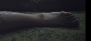 Shin-Hye Park feet photo thumbnail