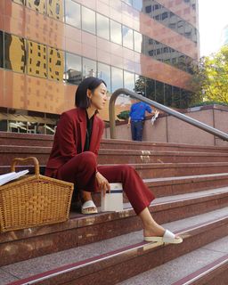 Shin Hye-sun feet photo 12