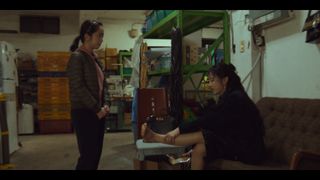 Shin Hye-sun feet photo 3