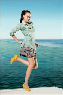 Shin Min-a feet photo 12