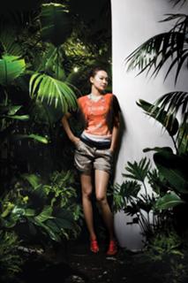 Shin Min-a feet photo 8
