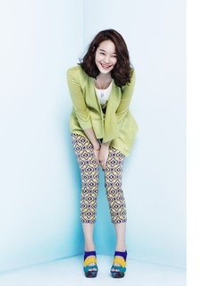 Shin Min-a feet photo 15