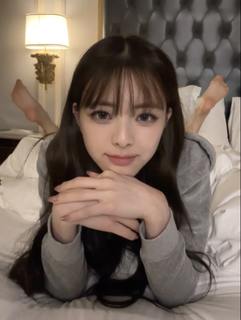 Shin Yu-na feet photo thumbnail