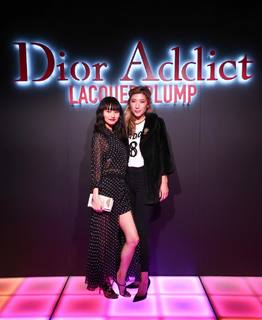 Shioli Kutsuna feet photo thumbnail