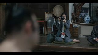 Shioli Kutsuna feet photo thumbnail