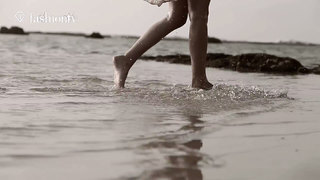 Shir Elmaliach feet photo 3