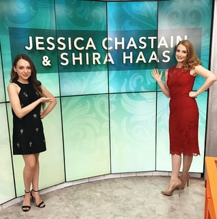 Shira Haas feet photo thumbnail