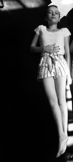 Shira Haas feet photo thumbnail