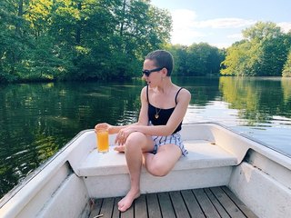 Shira Haas feet photo thumbnail