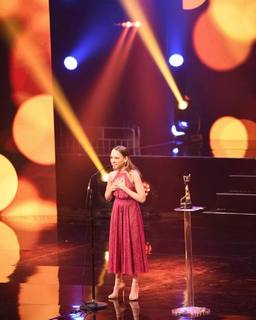 Shira Haas feet photo thumbnail