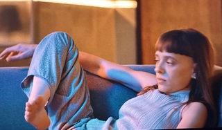 Shira Haas feet photo thumbnail