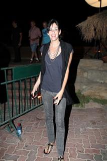 Shiraz Tal feet photo 4
