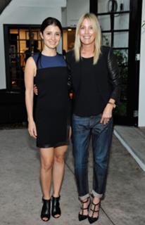 Shiri Appleby feet photo thumbnail