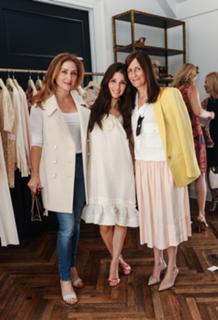 Shiri Appleby feet photo thumbnail