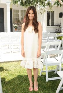 Shiri Appleby feet photo thumbnail