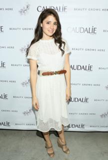 Shiri Appleby feet photo thumbnail