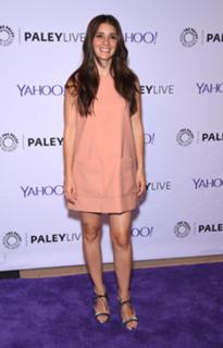 Shiri Appleby feet photo thumbnail