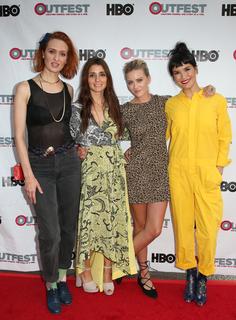 Shiri Appleby feet photo thumbnail