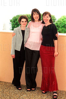 Shirley Henderson feet photo 5