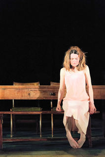 Shirley Henderson feet photo 1