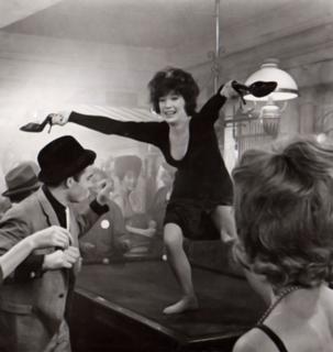Shirley MacLaine feet photo thumbnail