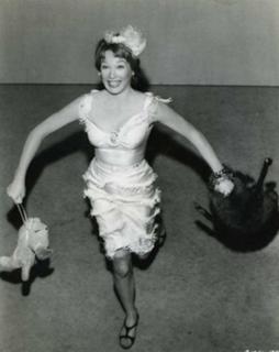 Shirley MacLaine feet photo thumbnail