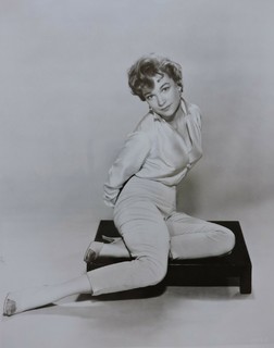 Shirley MacLaine feet photo thumbnail