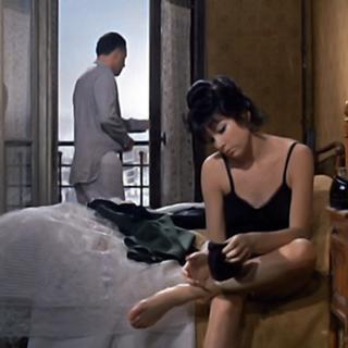 Shirley MacLaine feet photo thumbnail