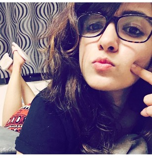 Shirley Setia feet photo 8