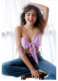 Shirley Setia feet photo 1