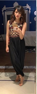 Shirley Setia feet photo 16