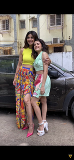 Shirley Setia feet photo 8